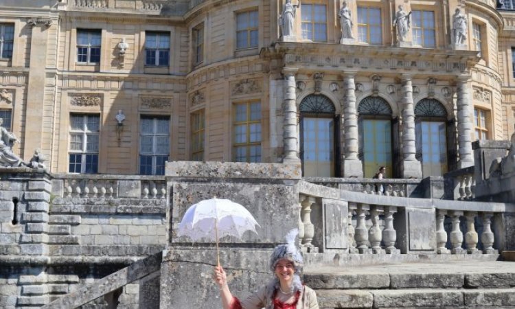 Location de costumes XVIIème siècle pour Les Journées Grand Siècle de Vaux-Le-Vicomte